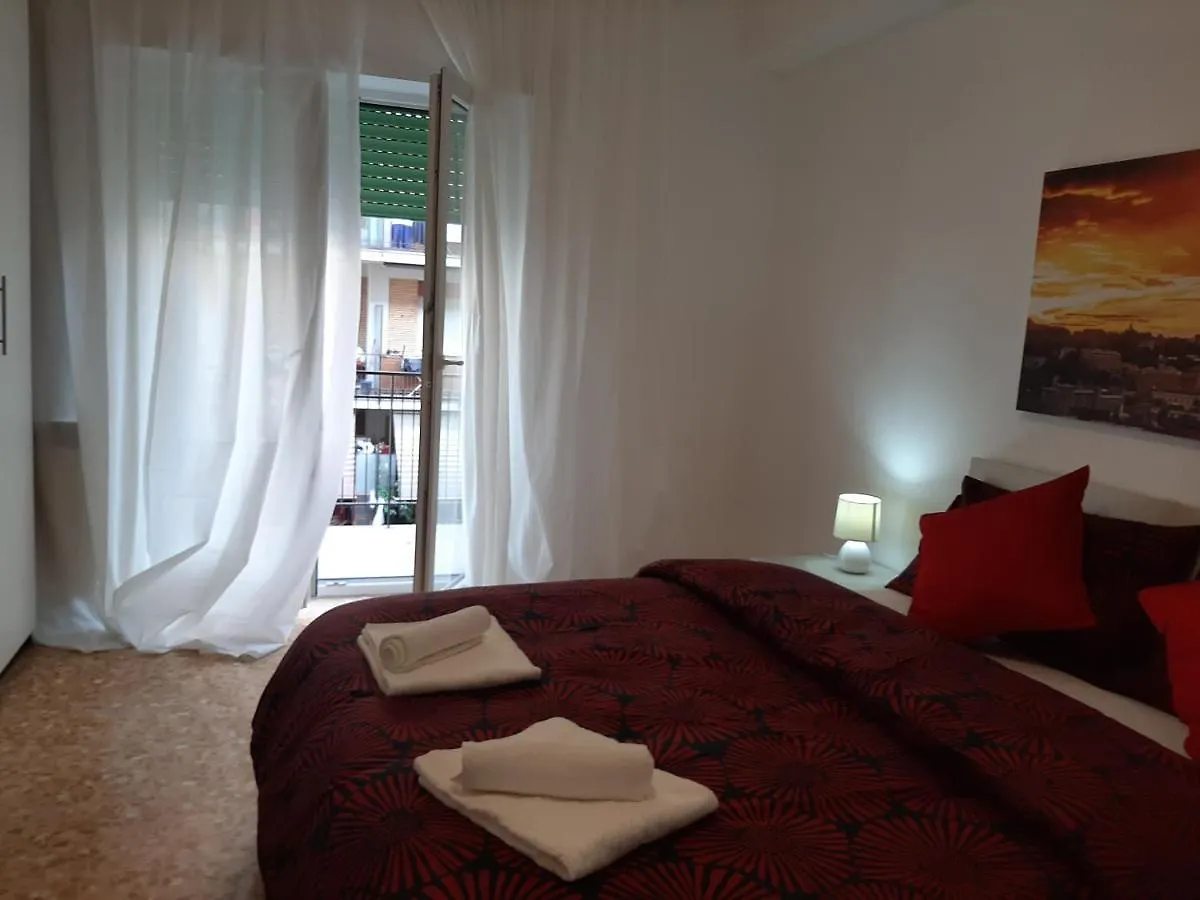 Centro Monti Tiburtini B&B Roma Rome